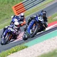 1. Rennen der IDM Supersport und Superstock 600 Klassen in Oschersleben