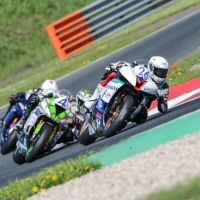 1. Rennen der IDM Supersport und Superstock 600 Klassen in Oschersleben