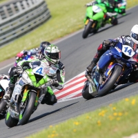 1. Rennen der IDM Supersport und Superstock 600 Klassen in Oschersleben