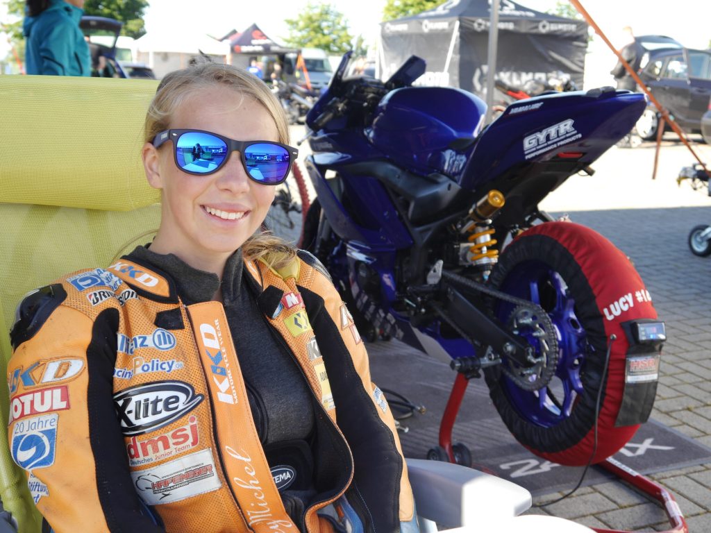 IDM SSP 300 Lucy Michel auf einer Yamaha fรผr Suzuki Laux IDM