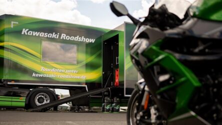 IDM: Kawasaki-Roadshow am Ring, nix wie hin